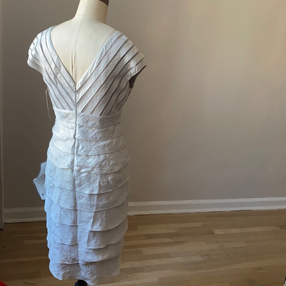 NWT Adrianna Papell Silver Tiered Cocktail Dress 4 - Picture 2 of 10